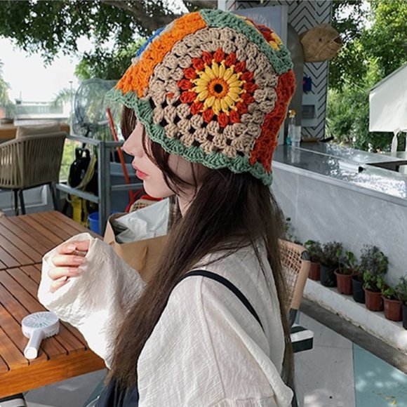 vintage multi color crochet bucket hat - Picture 3 of 5